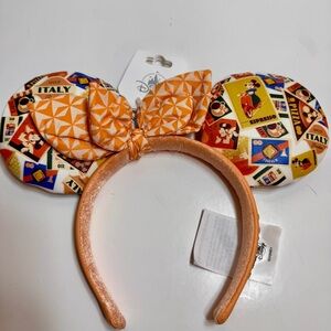 NWT Disney Italy ears. Disney Parks Epcot Pavilion Postcard Minnie Headband